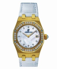 Audemars Piguet Royal Oak Diamond Mother of Pearl Dial Yellow Gold Ladies Watch 67601BA.ZZ.D012CR.02